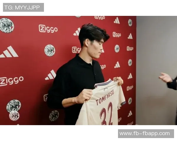 富安健洋与阿森纳解约后即将加盟阿贾克斯签约半年引发关注